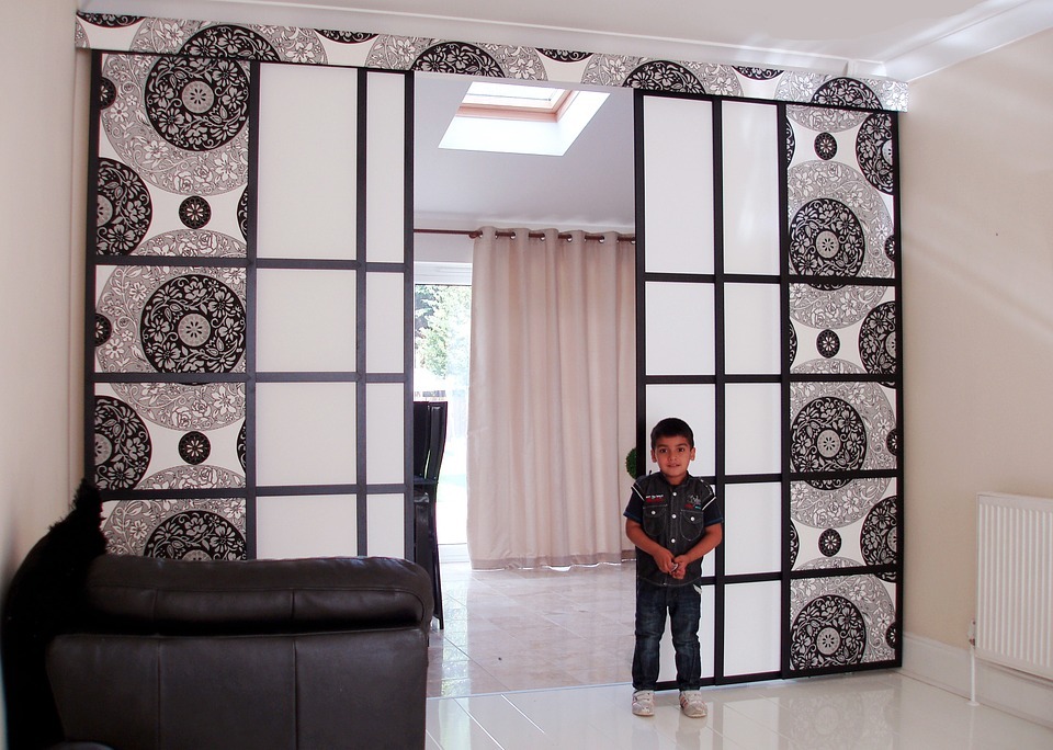 Blinds have design patterns and so do curtains.