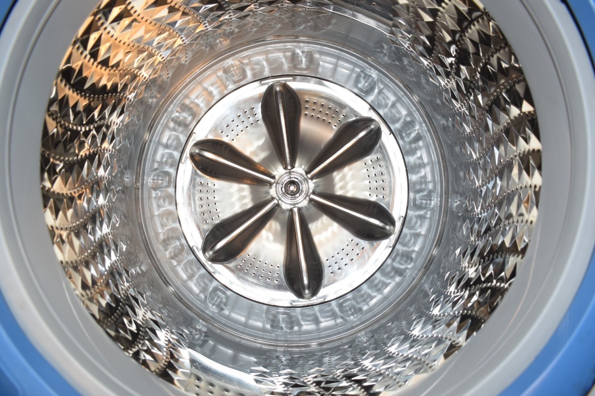 5. Clean the inside of the washing machine every couple of months