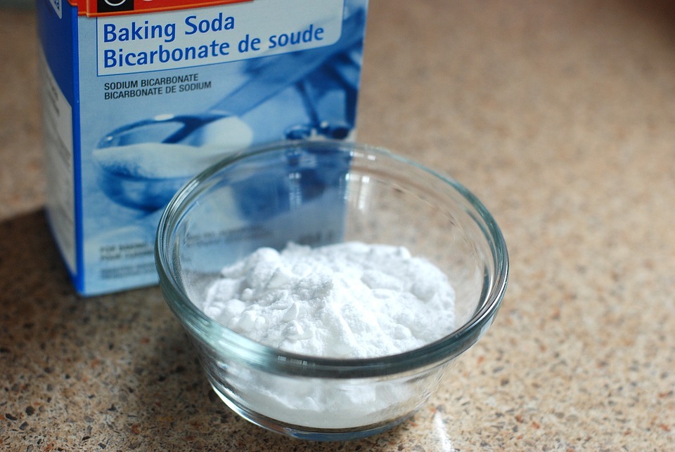 Removing Tough Stains from Tile: Baking Soda