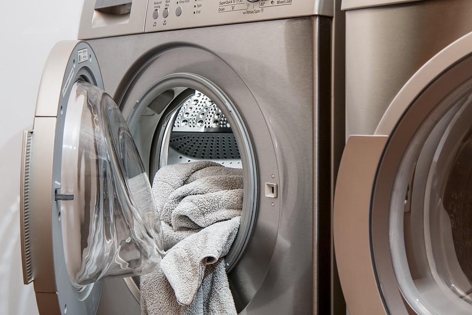 Cleaning and Maintenance Tips for the Washing Machine