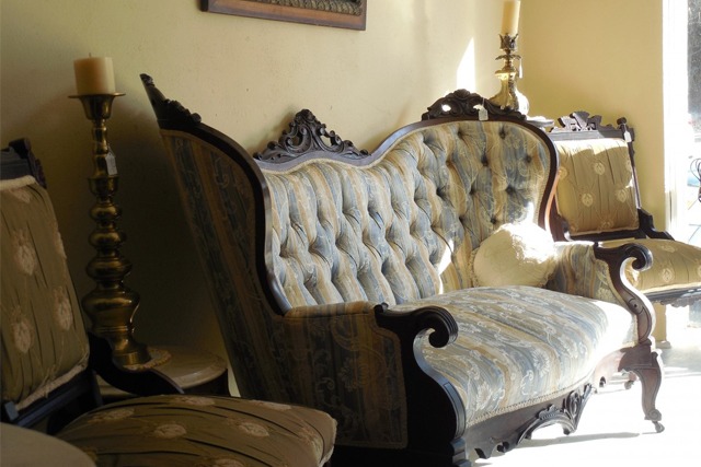 Pick quality ornate furniture
