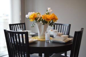 staging dining room