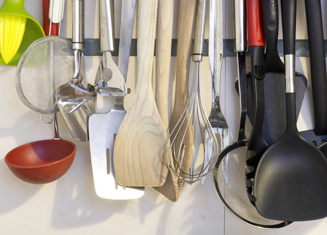 Utensils Everyone Should Have for Tension Free Kitchen