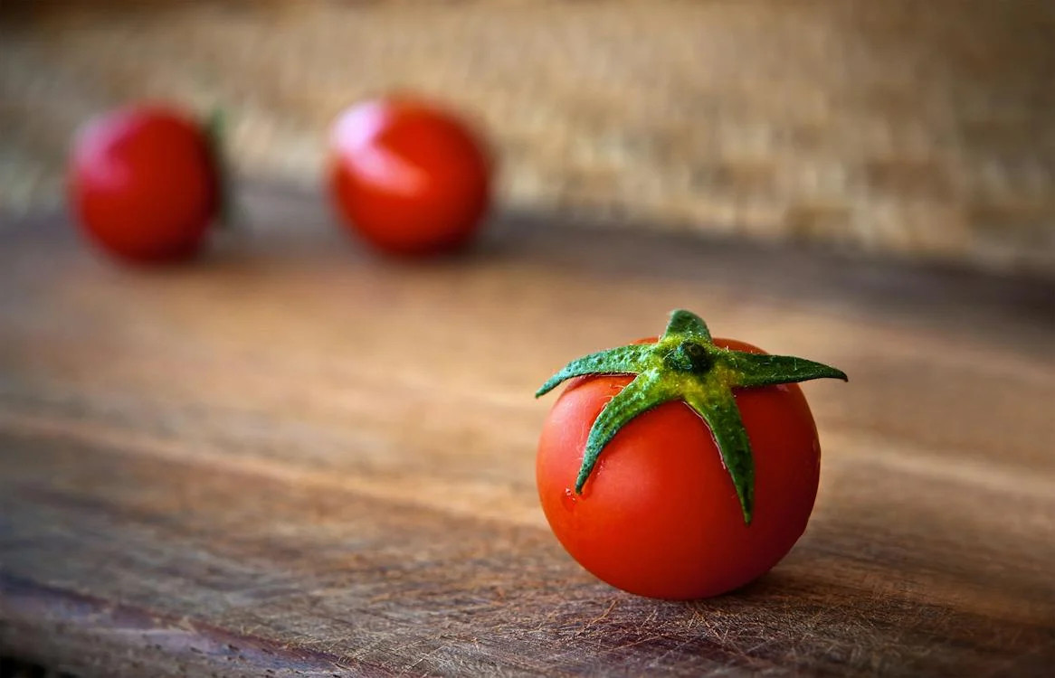 Growing Tomatoes Upside Down