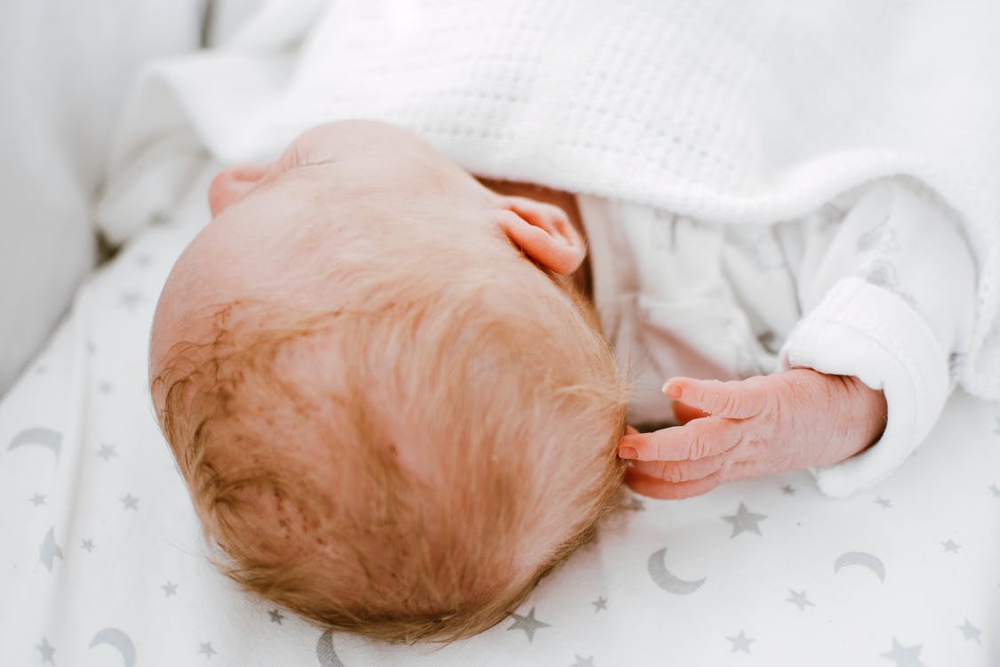 10 Must-Haves for a Newborn Child