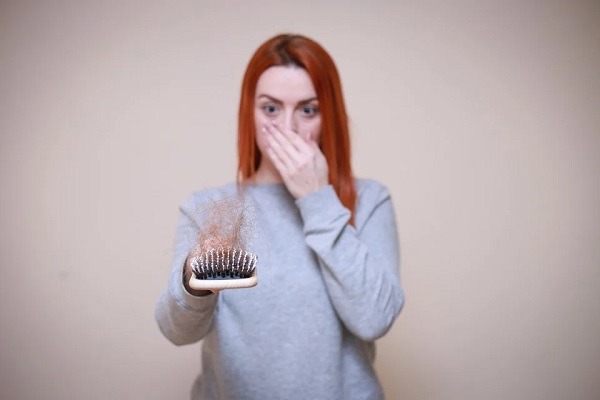 6 Triggers Of Female Loss of hair