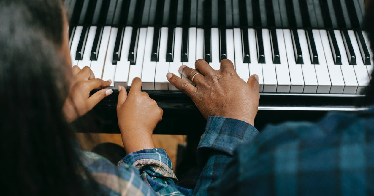 5 Ways to Get the Most Out of Music Lessons