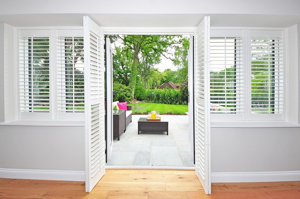 How to maintain plantation shutters for your Florida home