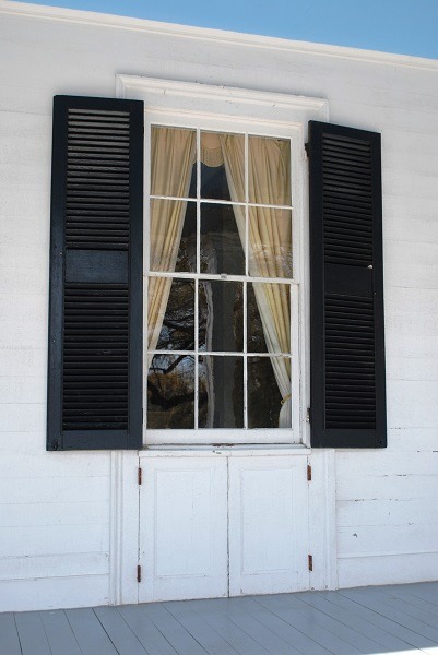 Which louver sizes for plantation shutters are the best for windows