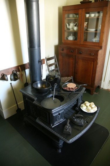 A simple wood-burning stove