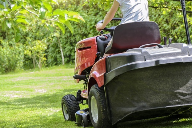 What do I need to know before I buy a garden tractor
