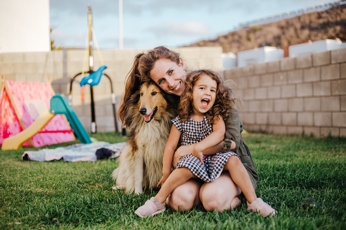 How to manage time as a mom with a dog