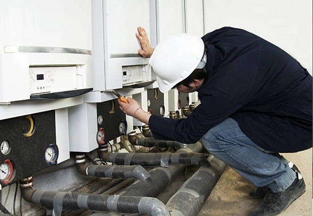 How to Hire a Commercial Plumber In San Diego