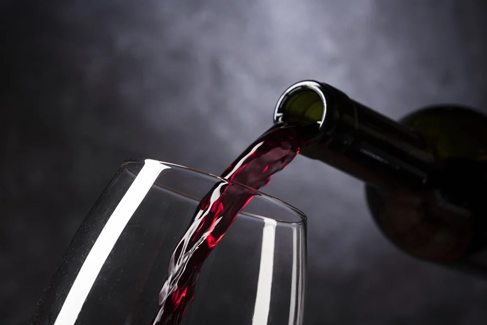 Surprising Health Benefits of Drinking Red Wine You Need to Know