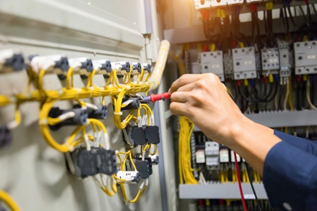 How to Find a Reliable Commercial Electrical Services Provider