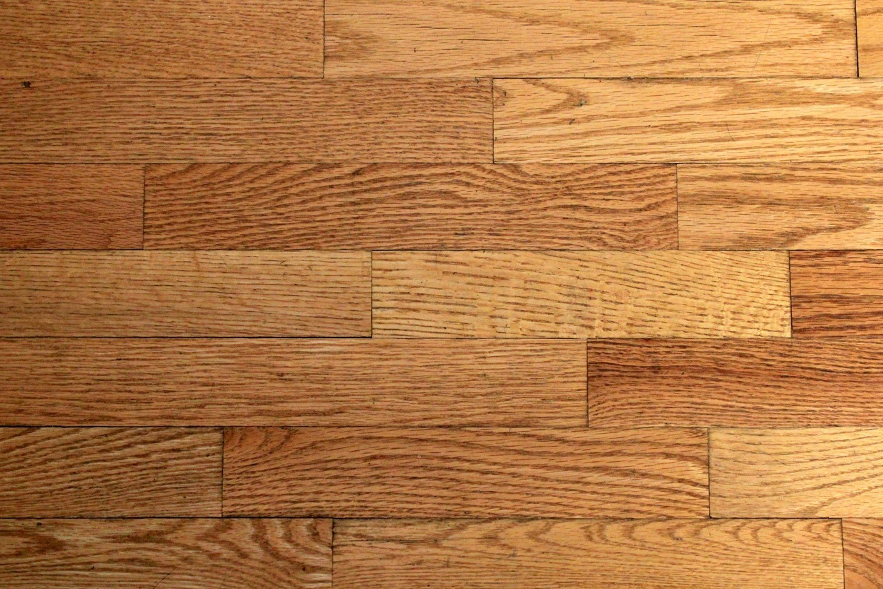 5 Considerations To Make When Choosing Vinyl Plank Flooring